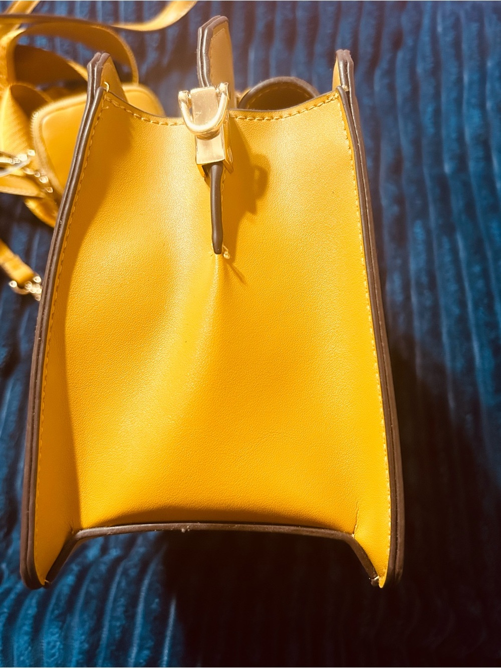 Steve Madden Bevelyn Crossbody Satchel- MERIGOLD - Picture 5 of 14